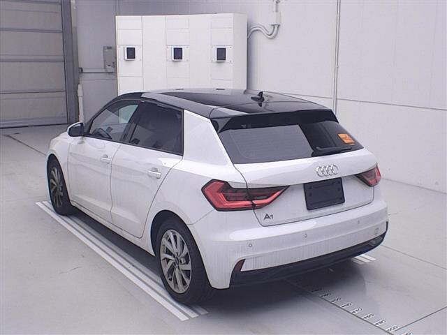 AUDI A1 A1 2022 фото 2