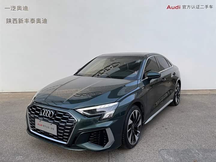 Audi Audi A3 35 TFSI Fashion Sporty Model 2024 — импорт из Китая под ключ
