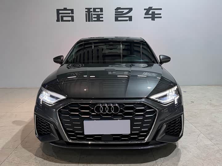 Audi A3 Sportback Luxury Sport 2023 — импорт из Китая под ключ