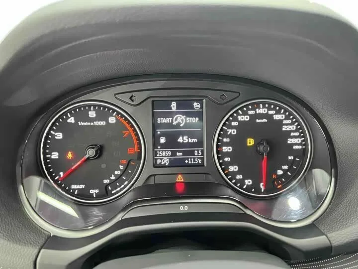 Audi Q2L Fashion Dynamic Ed 2022 фото 9