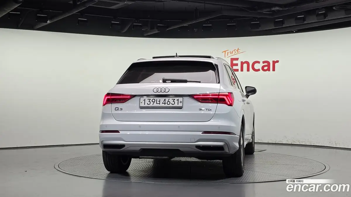 Audi Q3 2020 фото 4