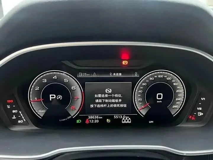 Audi Q3 35 tfsi progressive 2022 фото 9