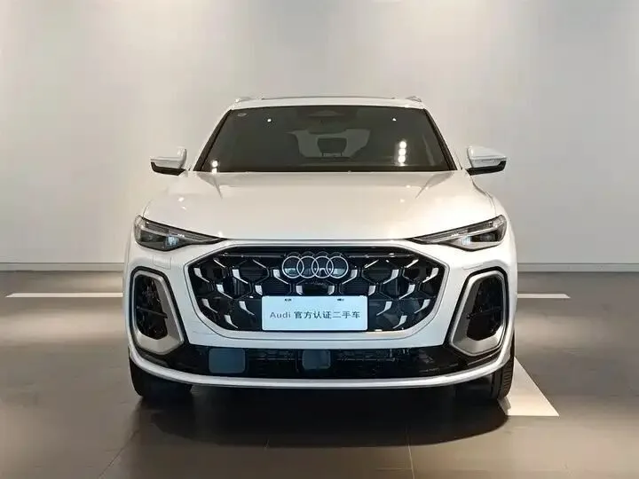 Audi Q5L Exclusive Ed 2026 — импорт из Китая под ключ