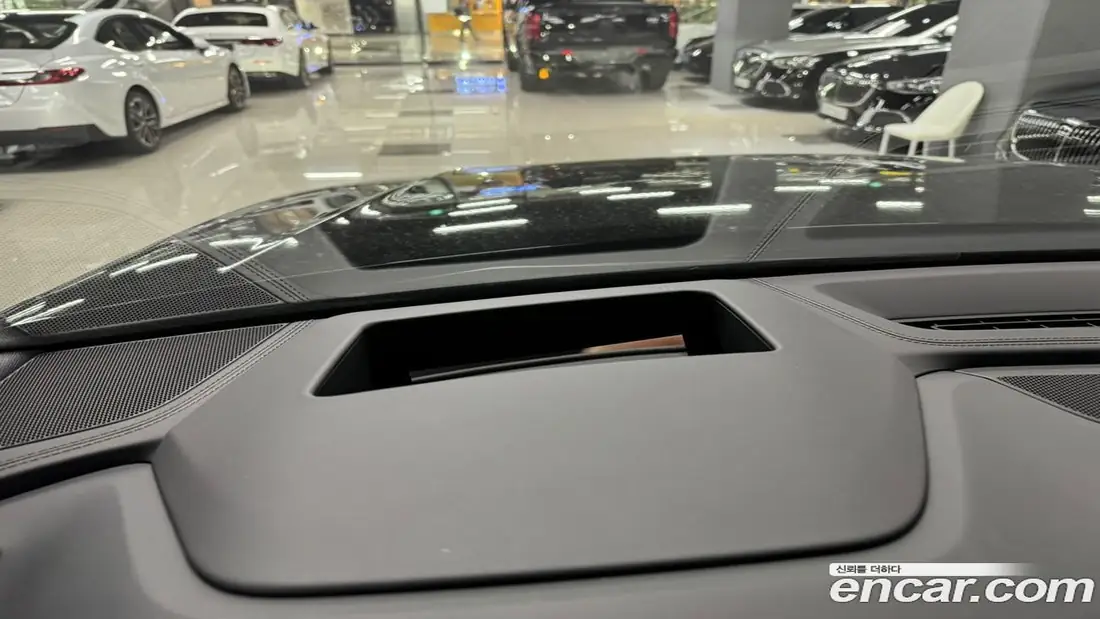Audi Q8 2026 фото 13
