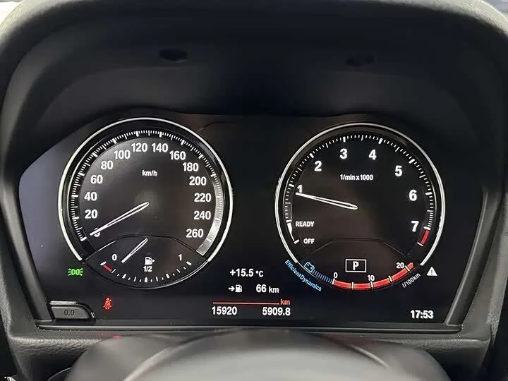 BMW 1-Series 120i M Sport Shadow Edition 2023 фото 11
