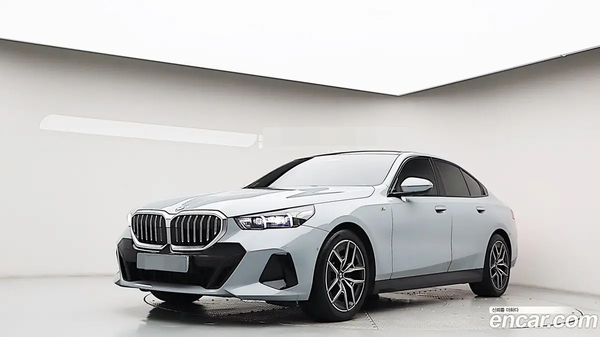 BMW 5 Series (G60) 2025 — импорт из Кореи под ключ