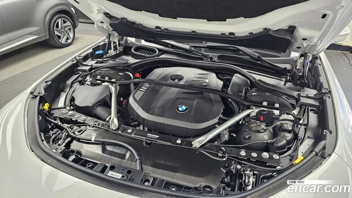 BMW 7 Series (G70) 2026 фото 6