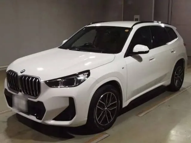 BMW X1 sdrive 18i m sport 2024 фото 2