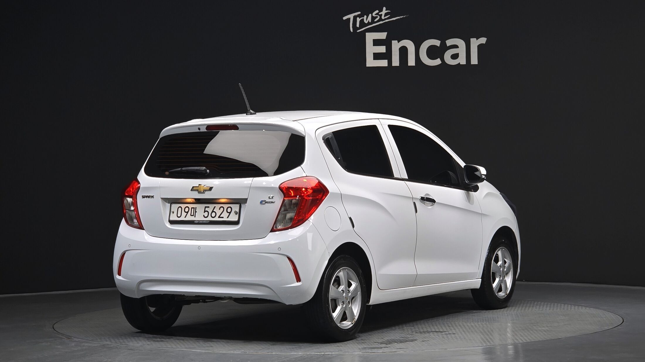 Chevrolet The Next Spark 2018 фото 2