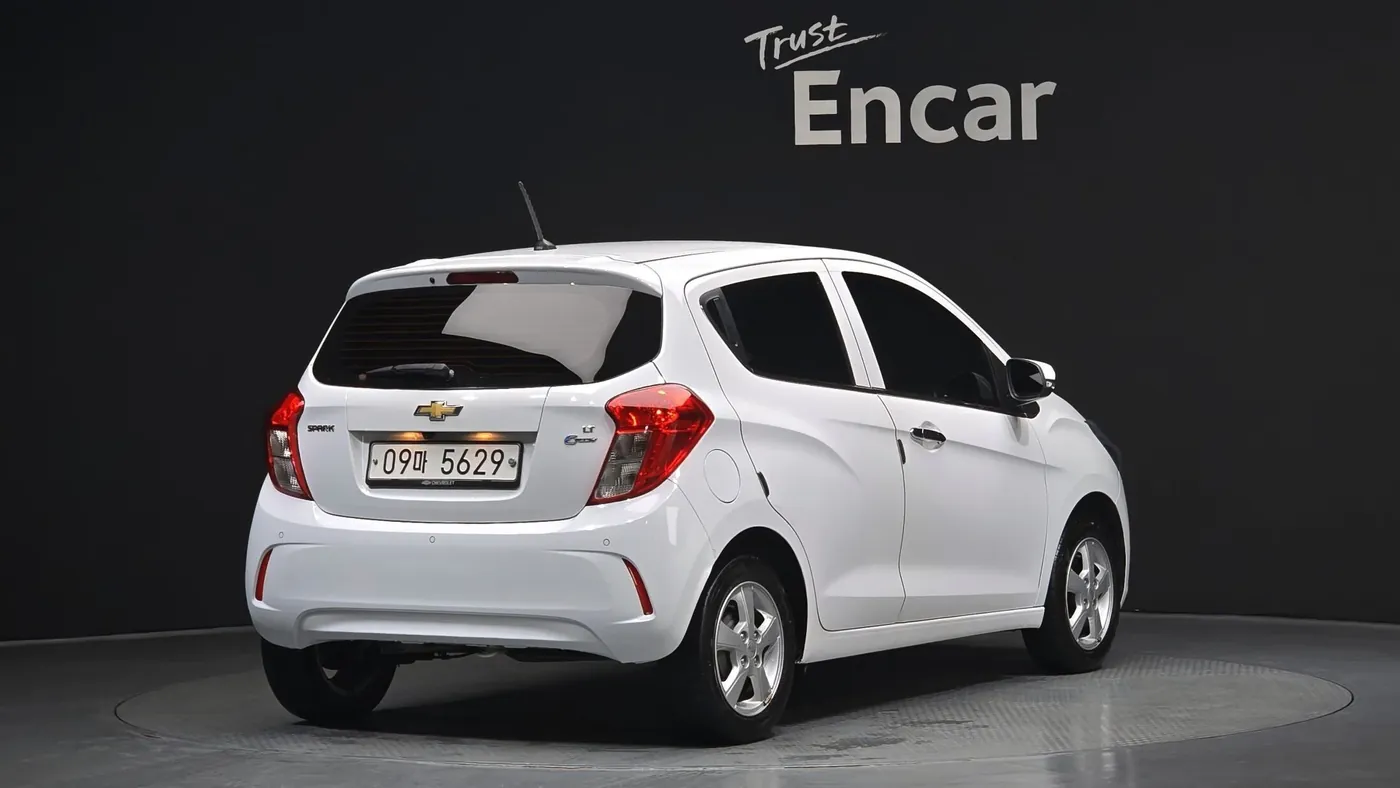 Chevrolet The Next Spark 2018 фото 2