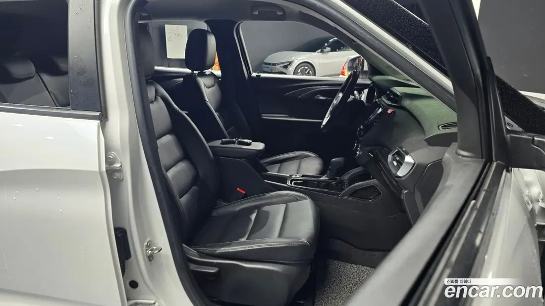 Chevrolet Trailblazer Premier 2022 фото 10