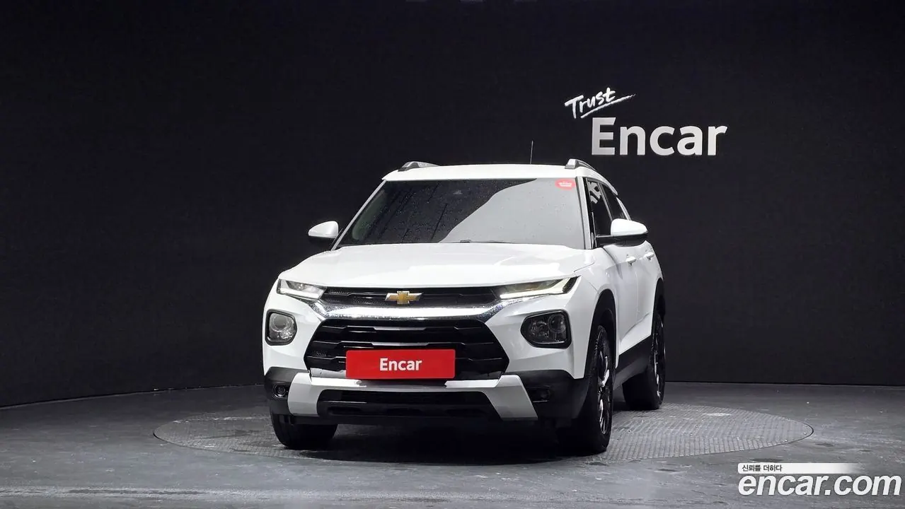 Chevrolet Trailblazer Premier 2022 фото 3