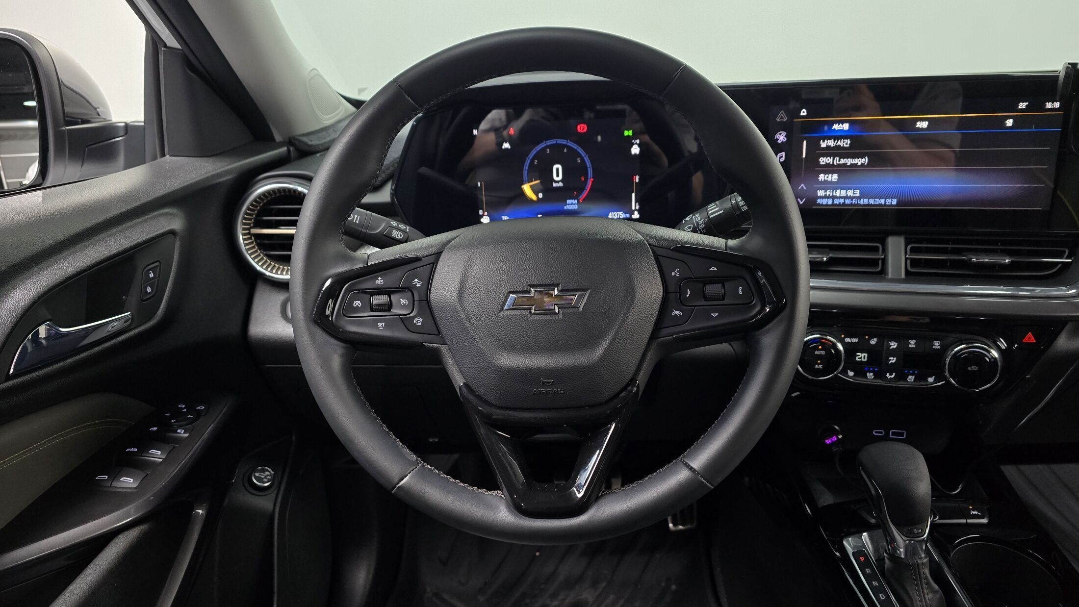 Chevrolet Trax 2023 фото 6