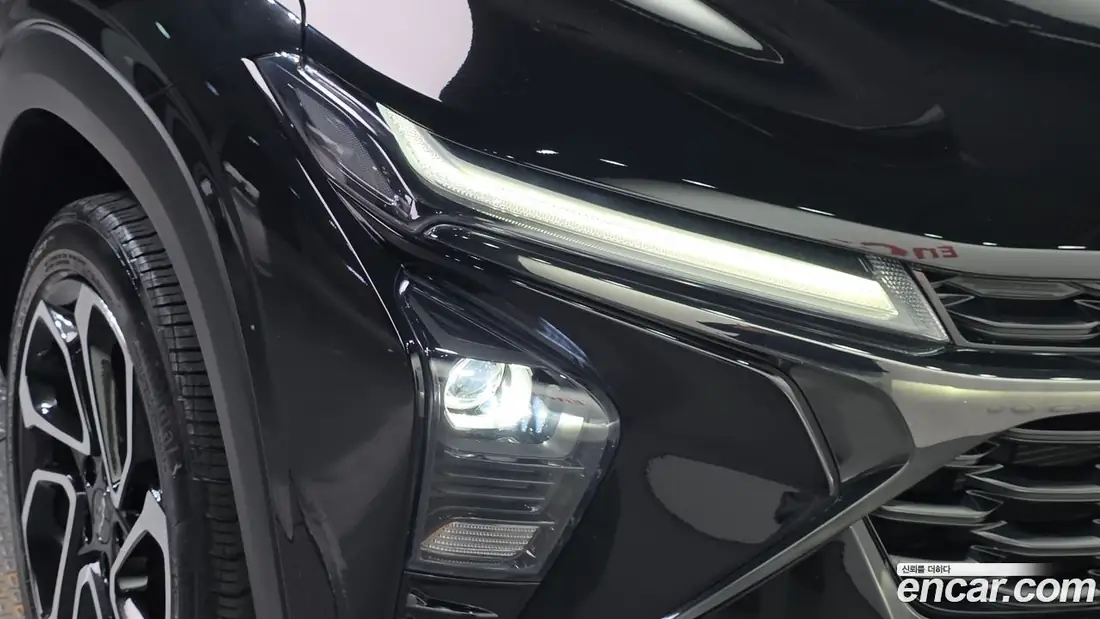 Chevrolet Trax Crossover 2023 фото 22