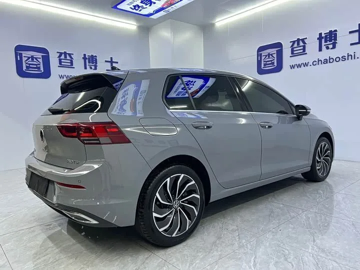 Volkswagen Golf 280TSI DSG Pro 2023 фото 2