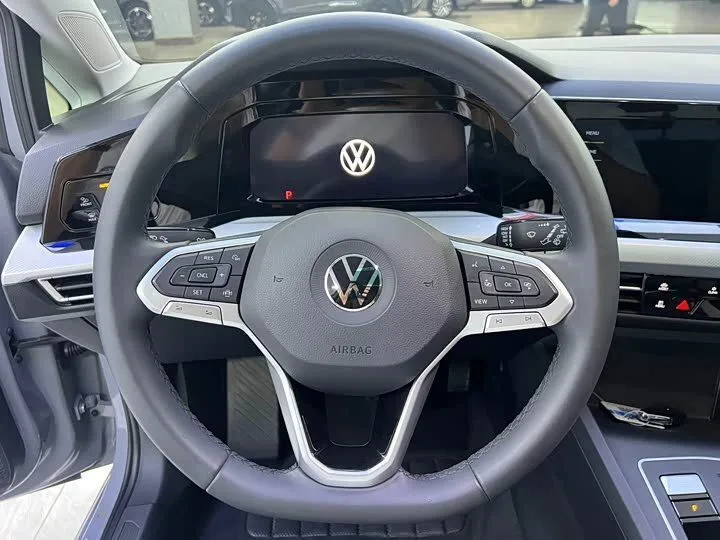 Volkswagen Golf 280TSI DSG Pro 2023 фото 7