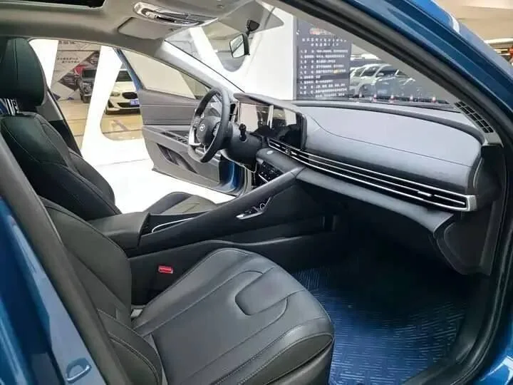 Hyundai Elantra Glc elite ed. 2021 фото 9