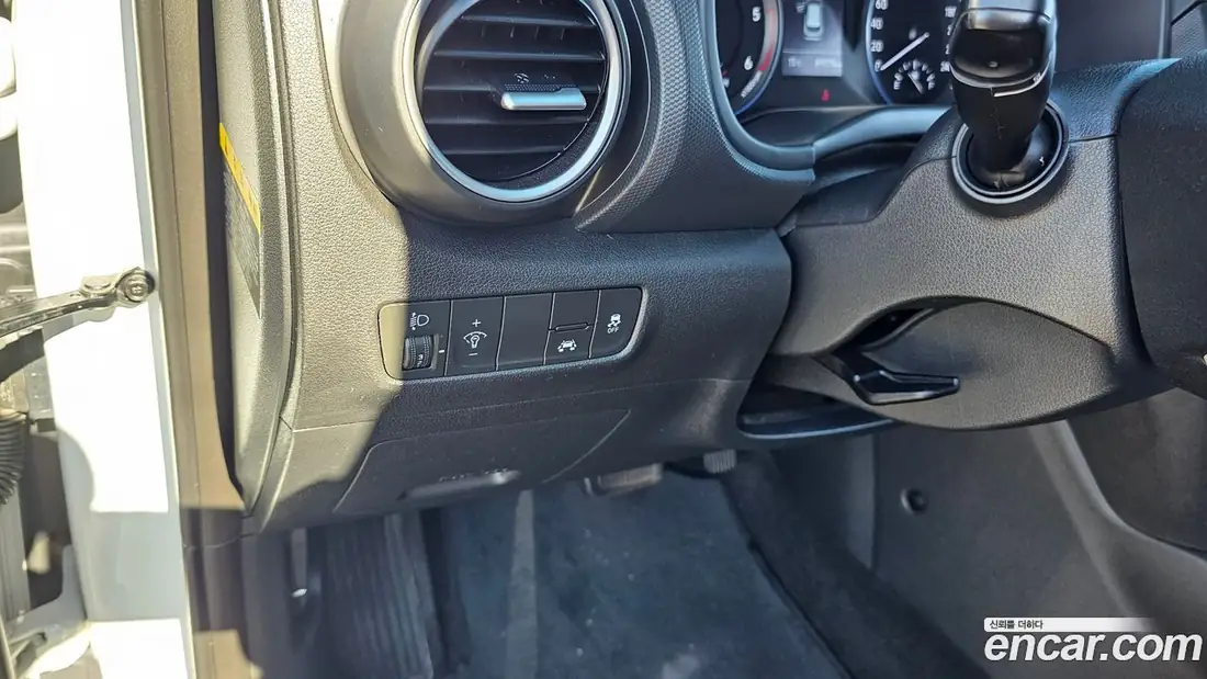 Hyundai Kona 2019 фото 17