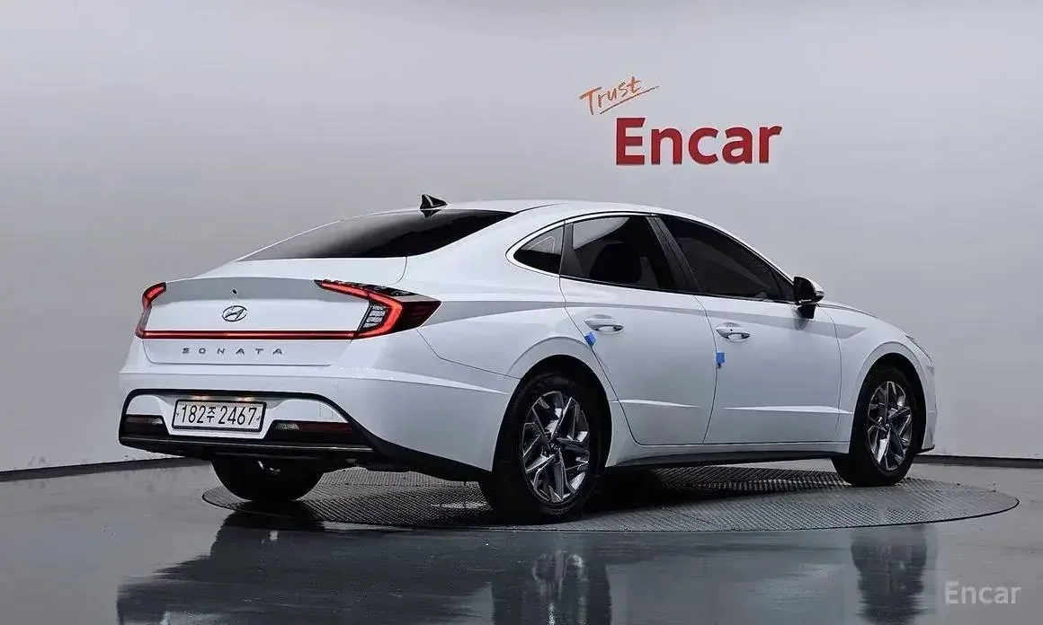 Hyundai Sonata 2.0 Premium 2022 фото 2