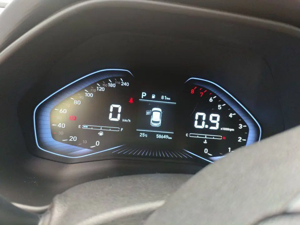 Hyundai ix25 DLX Precious 2020 фото 8