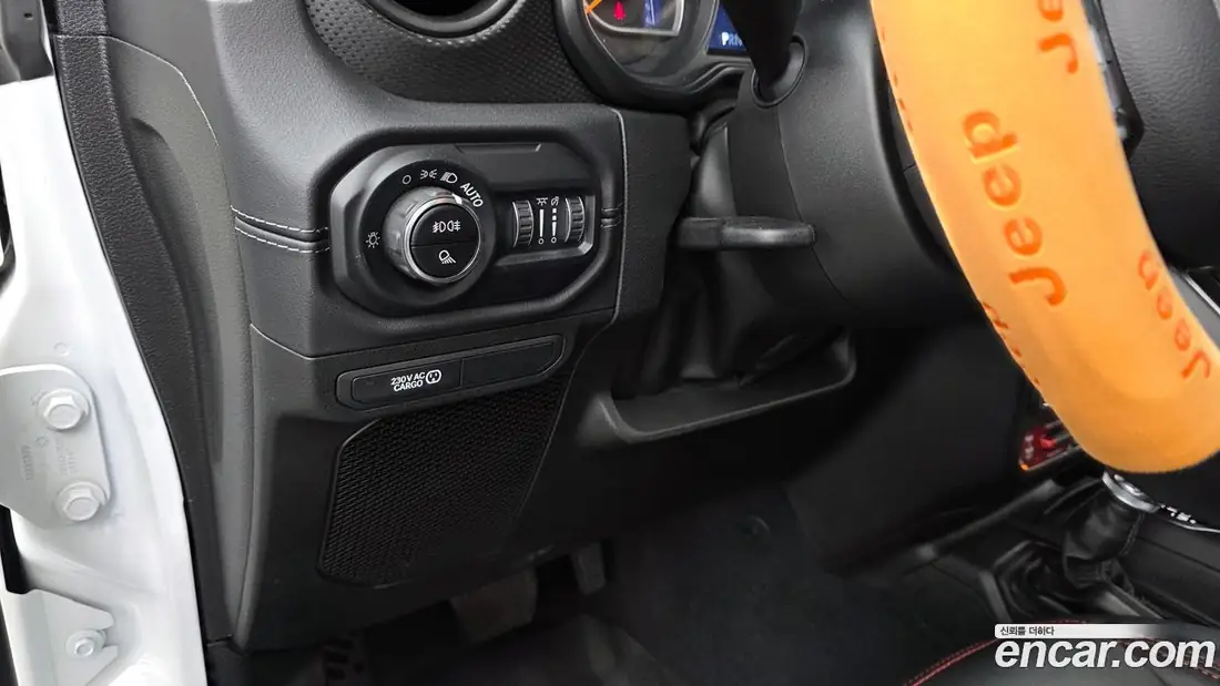 Jeep Gladiator 2025 фото 18