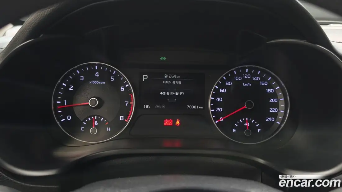 Kia K3 2023 фото 8