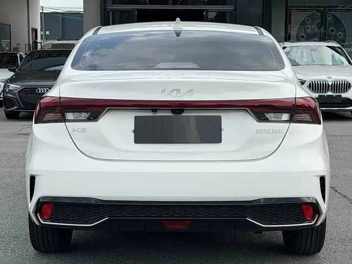 Kia K3 Luxury Ed 2023 фото 2