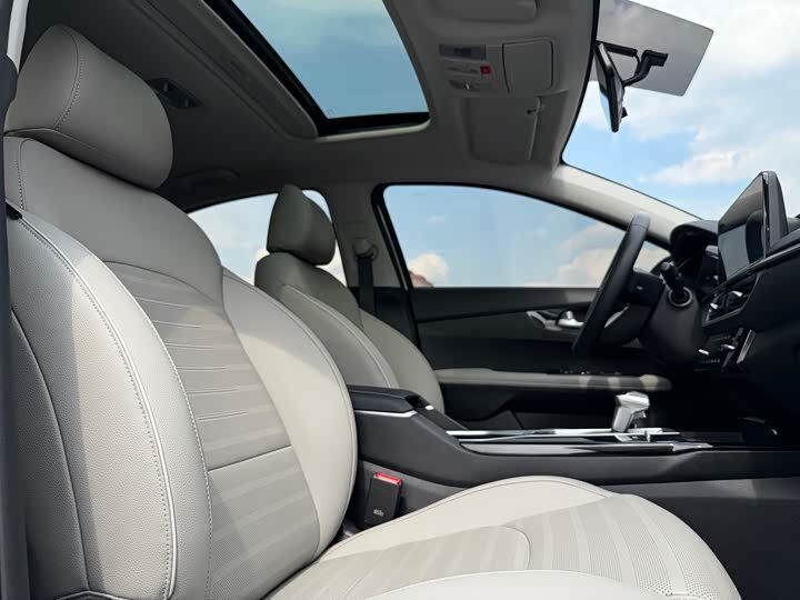 Kia K3 Luxury Ed 2023 фото 6
