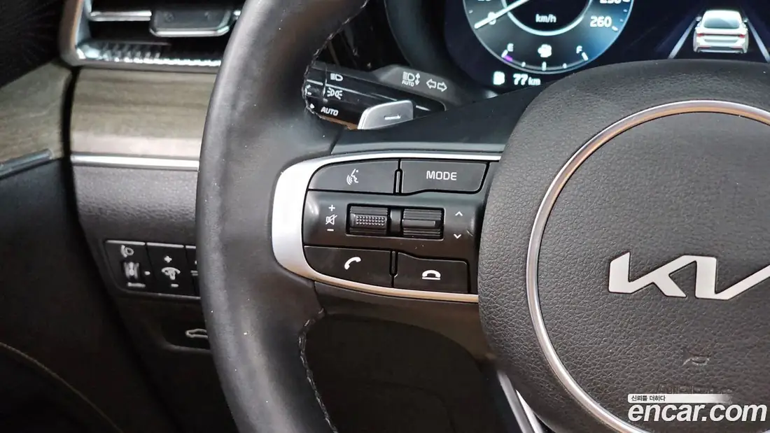 Kia K5 2022 фото 17