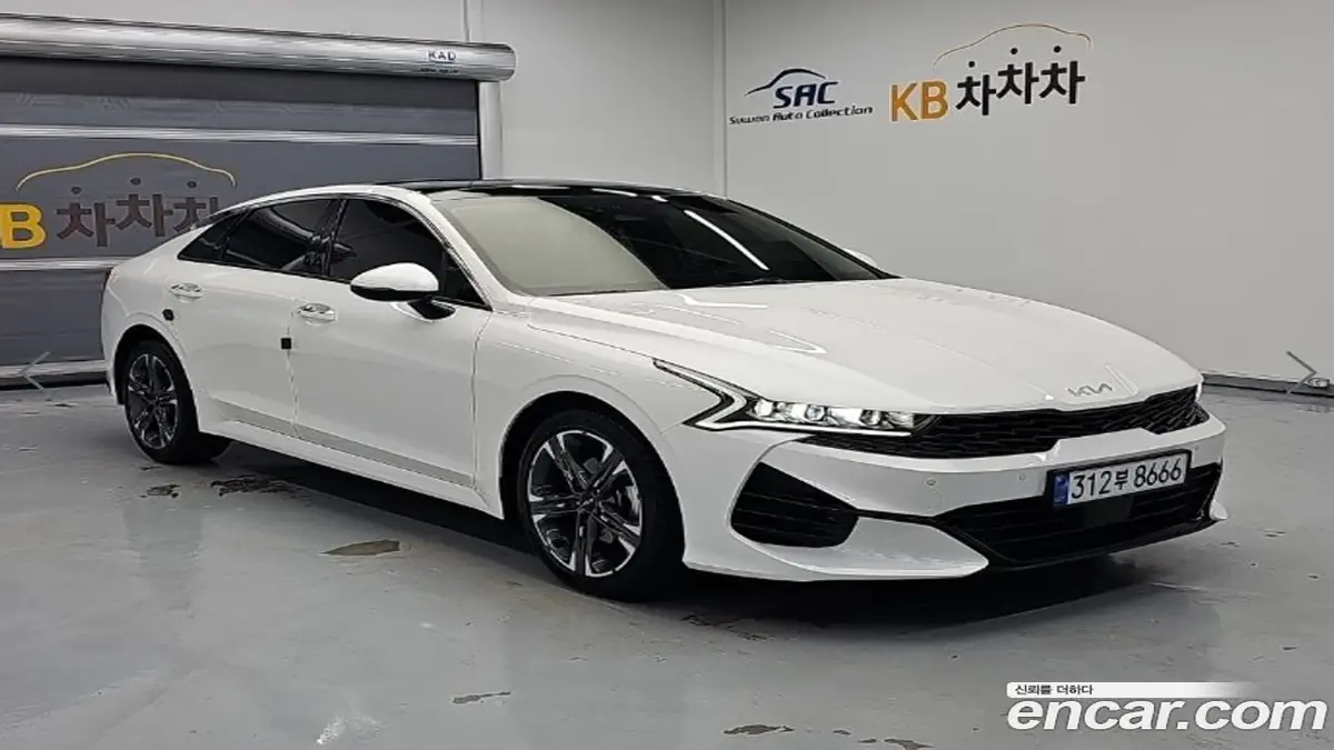 Kia K5 2022 фото 4