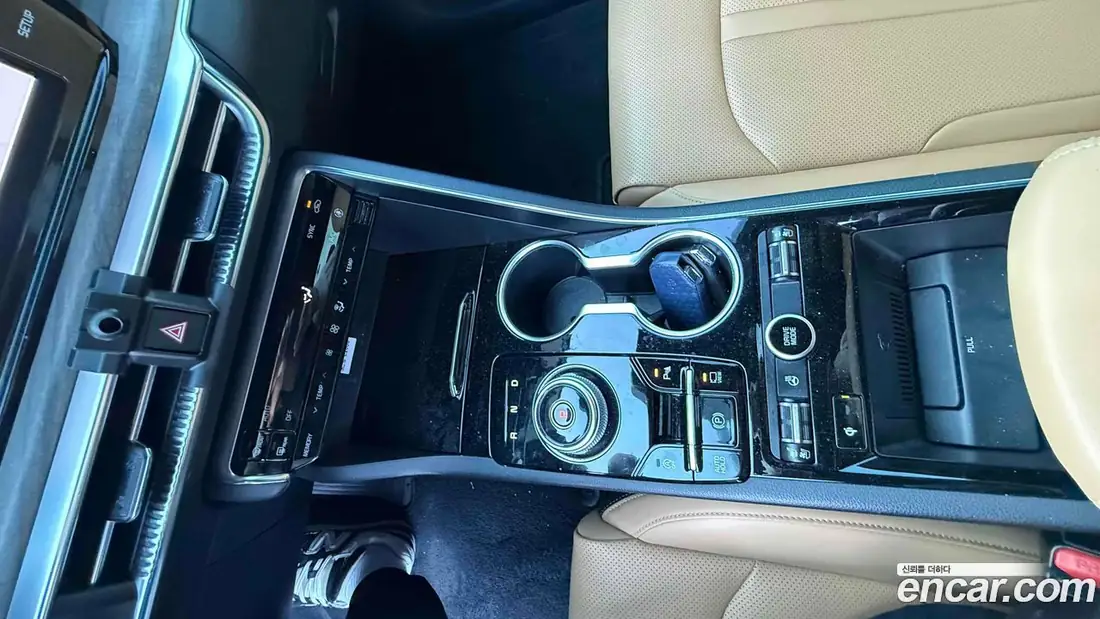 Kia K5 2022 фото 10