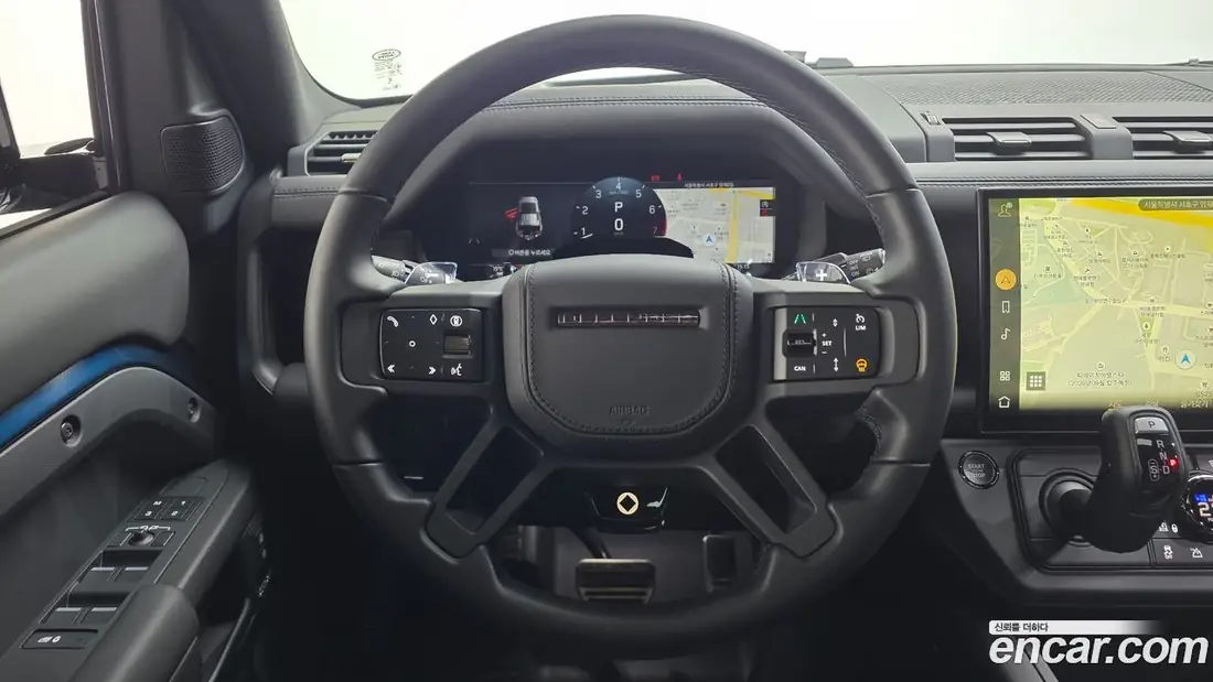 Land Rover Defender 110 Octa 2026 фото 15
