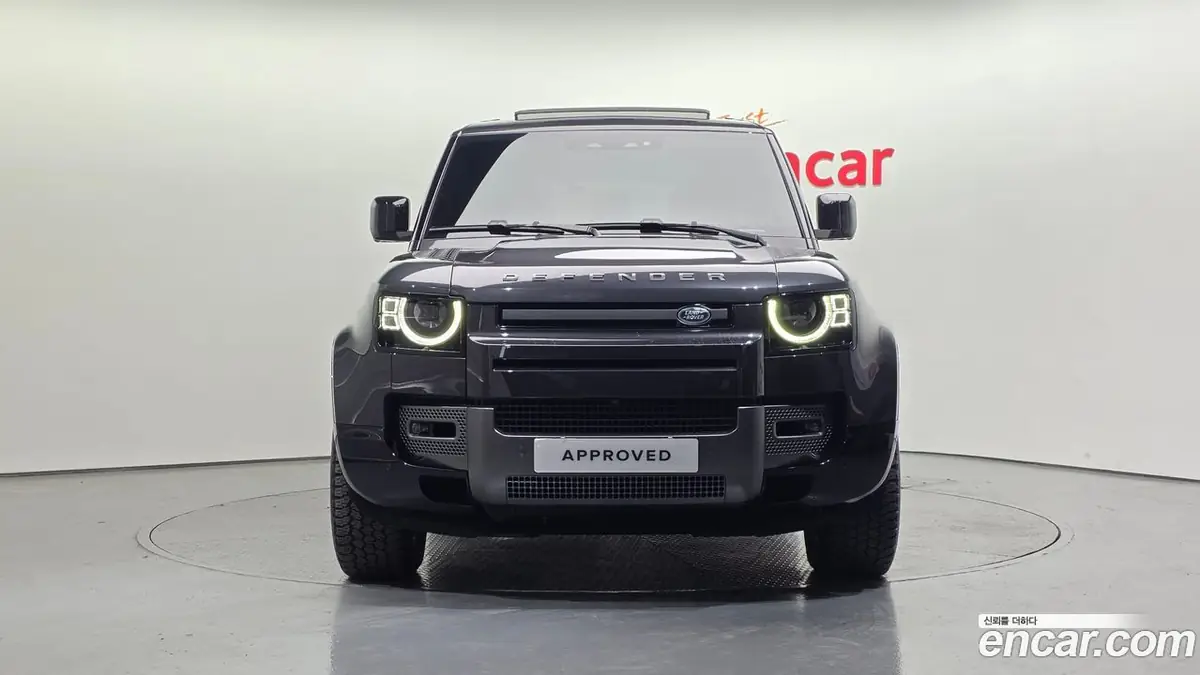 Land Rover Defender 130 2025 фото 7