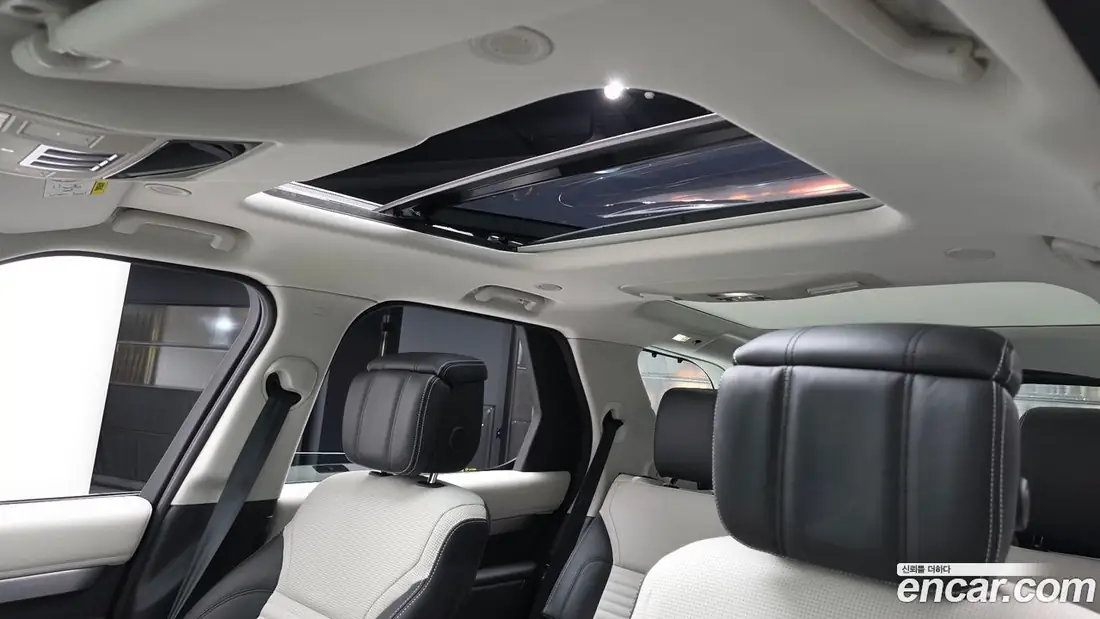 Land Rover Discovery 5 2025 фото 18