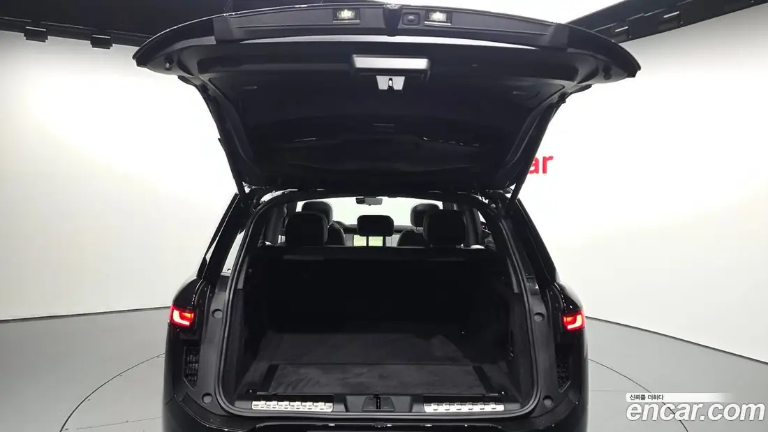 Land Rover Range Rover Sport 2026 фото 20