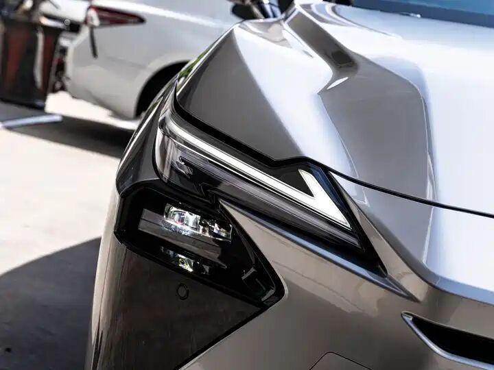 Lexus 2026 300h 2026 фото 5