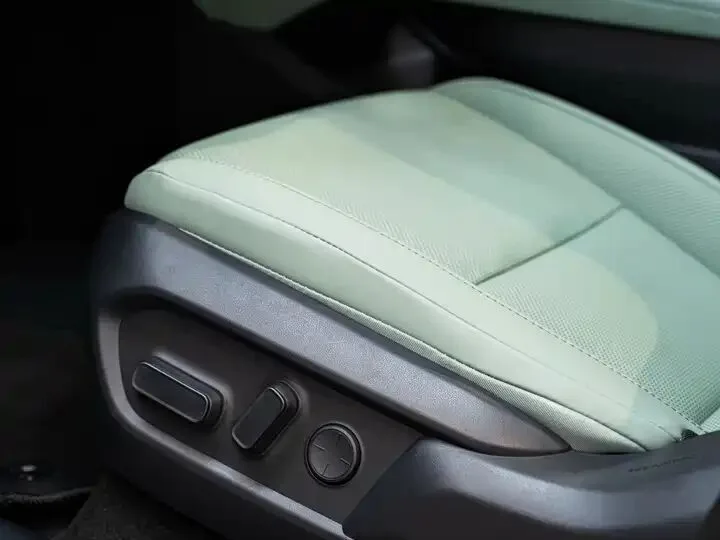 Lexus 2026 300h 2026 фото 8