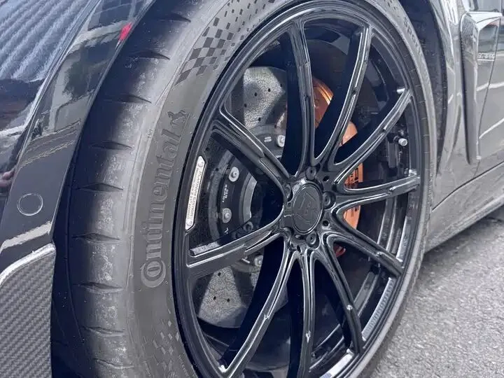 Mercedes-AMG GT 63 S E Performance 2025 фото 2