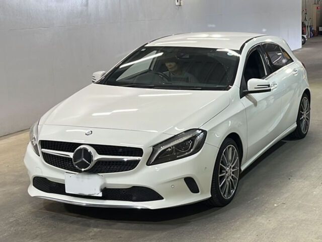 MERCEDES BENZ A CLASS 2016 — импорт из Японии под ключ