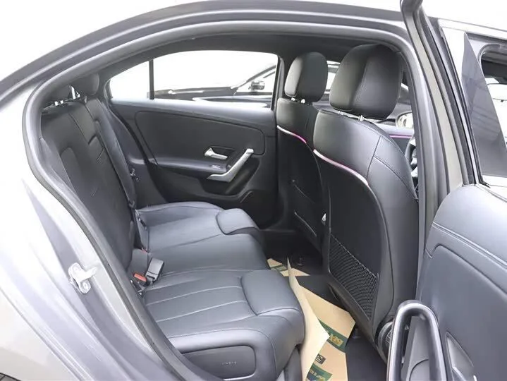Mercedes-Benz A-Class A 180 2025 фото 8