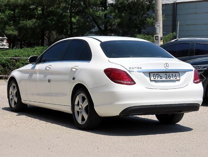 Mercedes-Benz C-Class 2018 фото 2