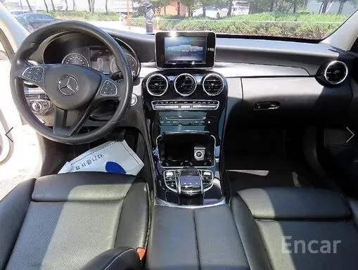 Mercedes-Benz C-Class 2018 фото 7
