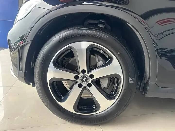 Mercedes Benz GLC 260 L 4 magic Dynamic 2022 фото 4