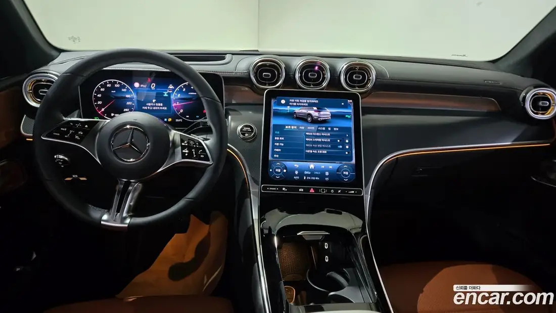 Mercedes-Benz GLC 300 4MATIC 2026 фото 17