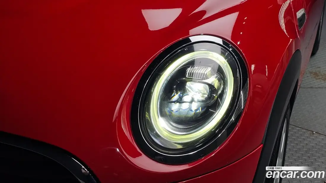 Mini Cooper 2021 фото 23
