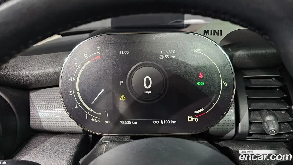 Mini Cooper 2021 фото 8