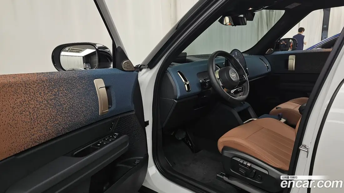 Mini Cooper S Countryman 2025 фото 10