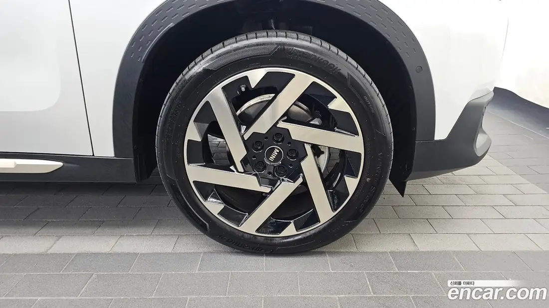 Mini Cooper S Countryman 2025 фото 21