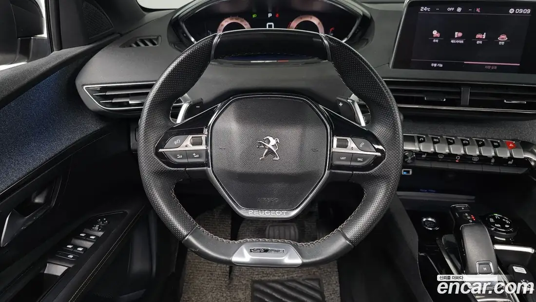 Peugeot 3008 2020 фото 13