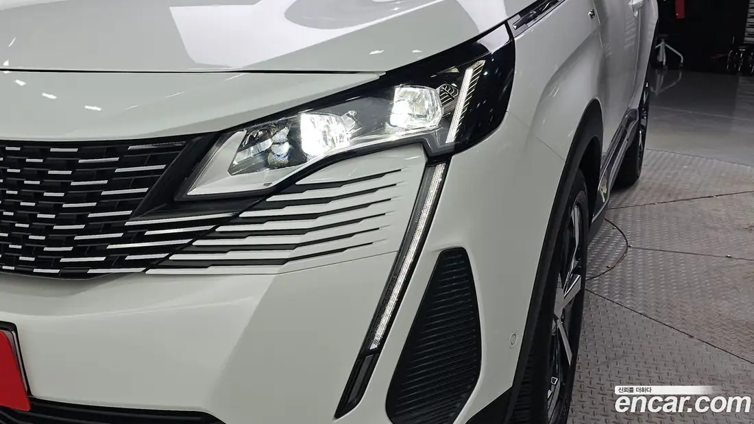 Peugeot 3008 2022 фото 22